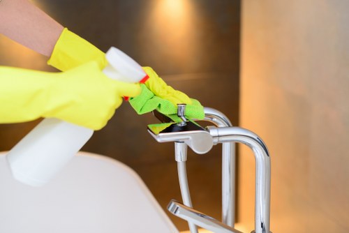 Deep cleaning of a modern hard floor surface in Kennington property